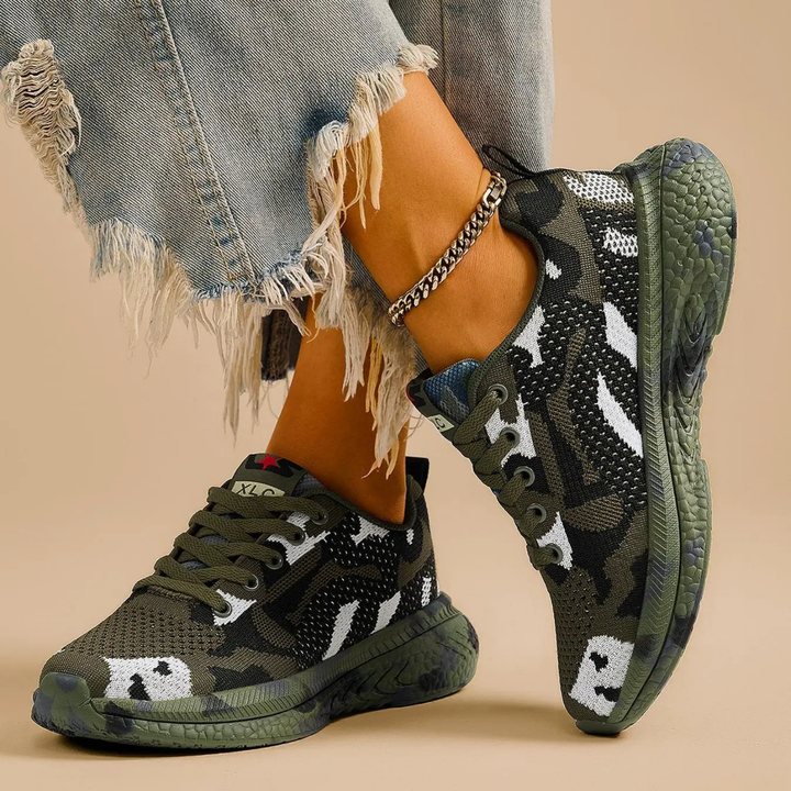 Nyla Sneaker