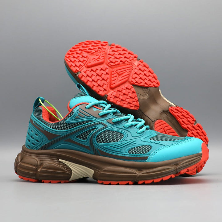 Jackson &amp; Blake  Ridge Trail Runner