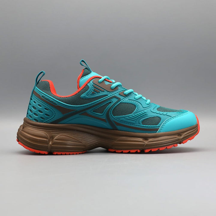 Jackson &amp; Blake  Ridge Trail Runner