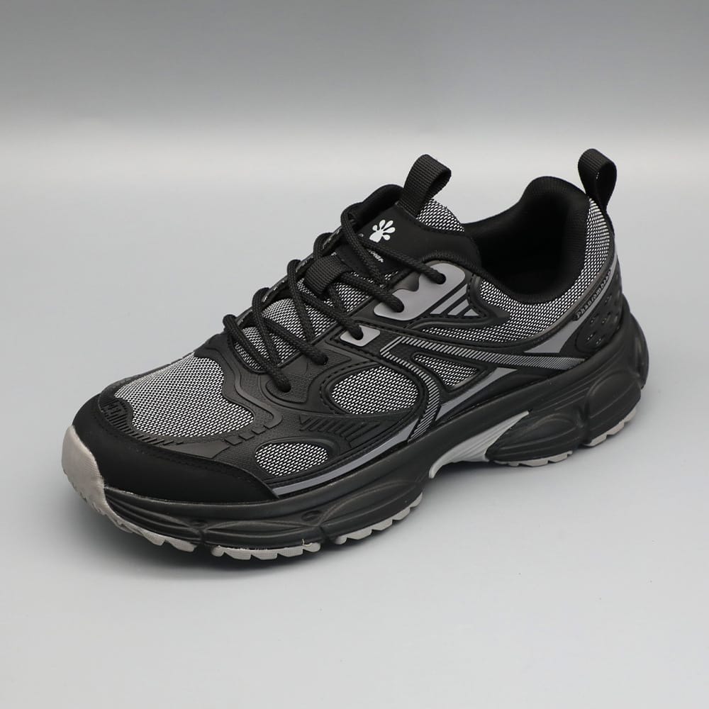 Jackson &amp; Blake  Ridge Trail Runner