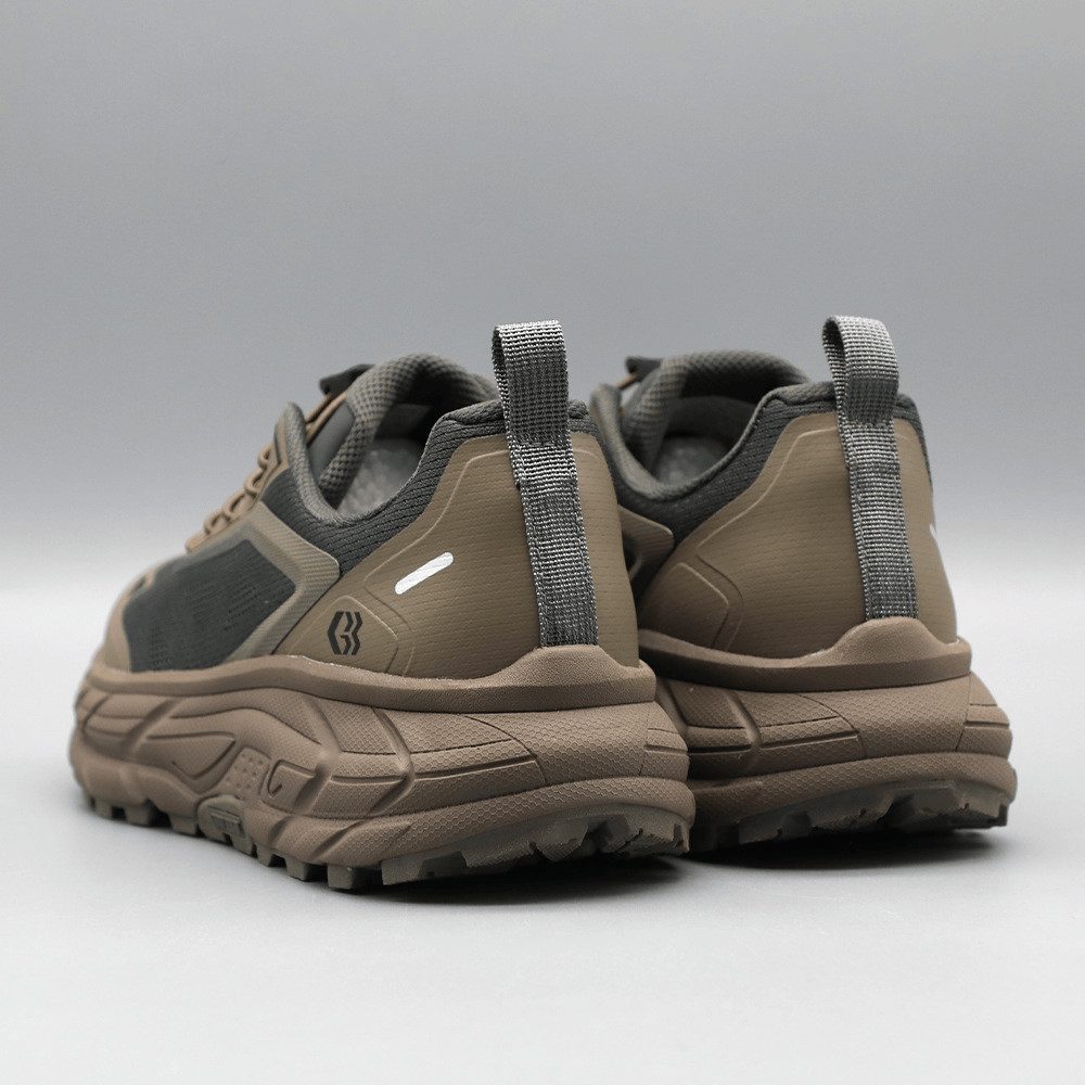 Jackson &amp; Blake  Talon Trail Sneaker