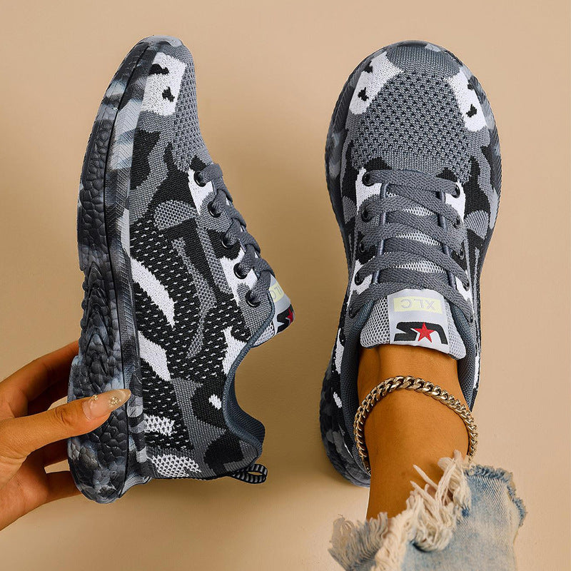 Nyla Sneaker