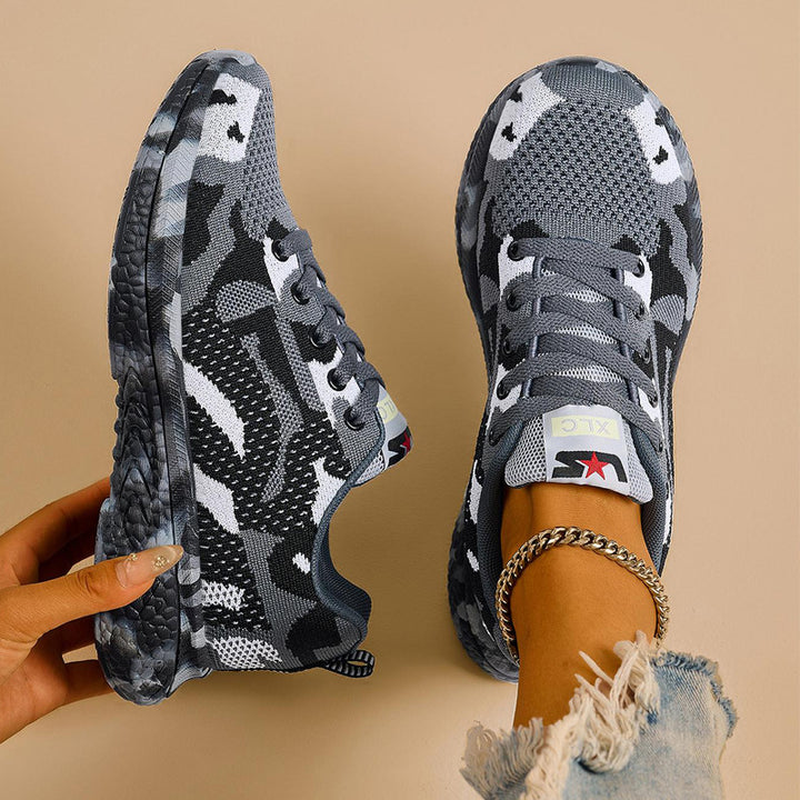 Nyla Sneaker