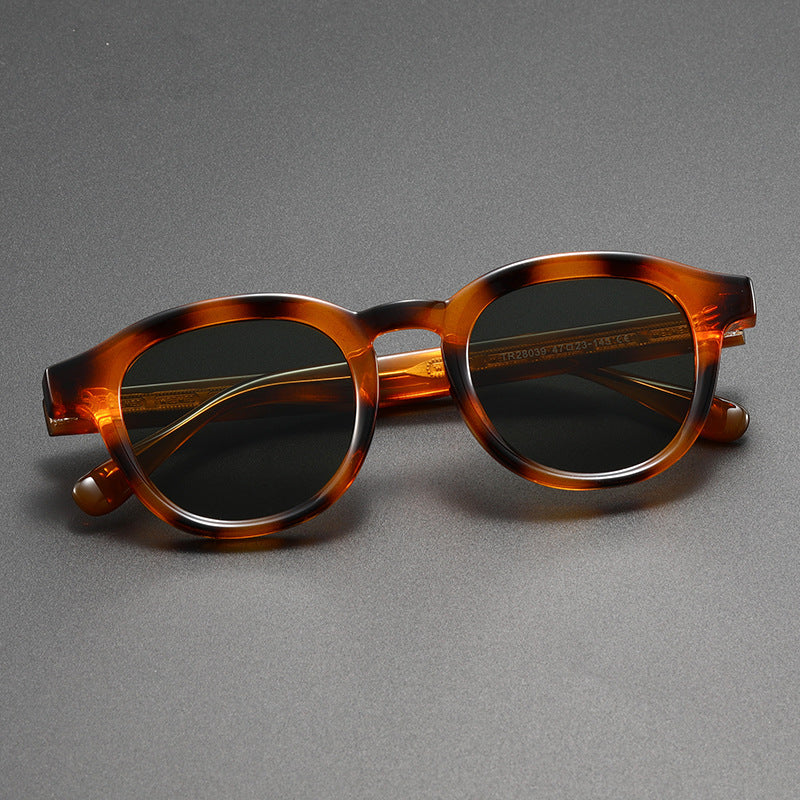 Dez Round Sunglasses