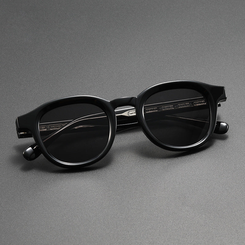 Dez Round Sunglasses