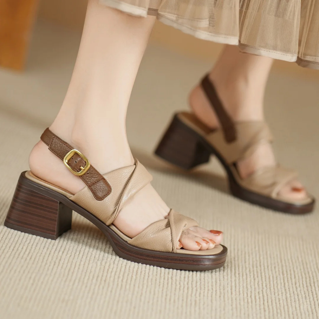 Vail Leather Sandals