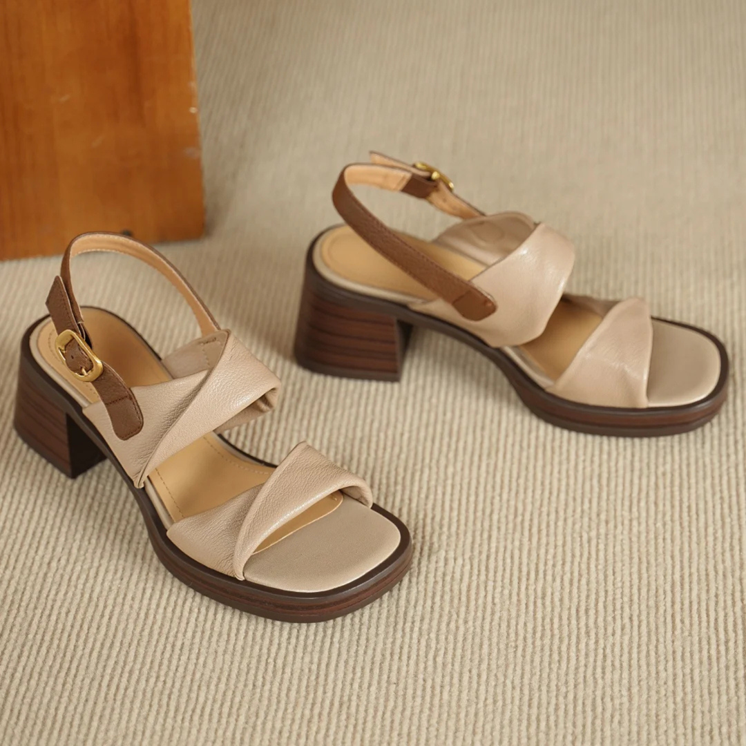 Vail Leather Sandals